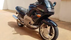 Yamaha GTS 1000 ABS (1993 - 01)  (2)