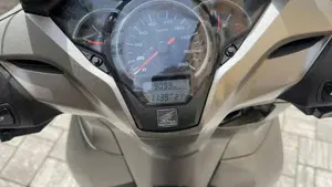 Honda SH 300 i Sport ABS (2018 - 20)  (6)