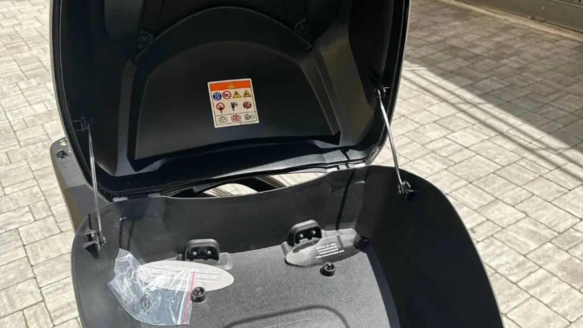 Honda SH 300 i Sport ABS (2018 - 20)  (13)