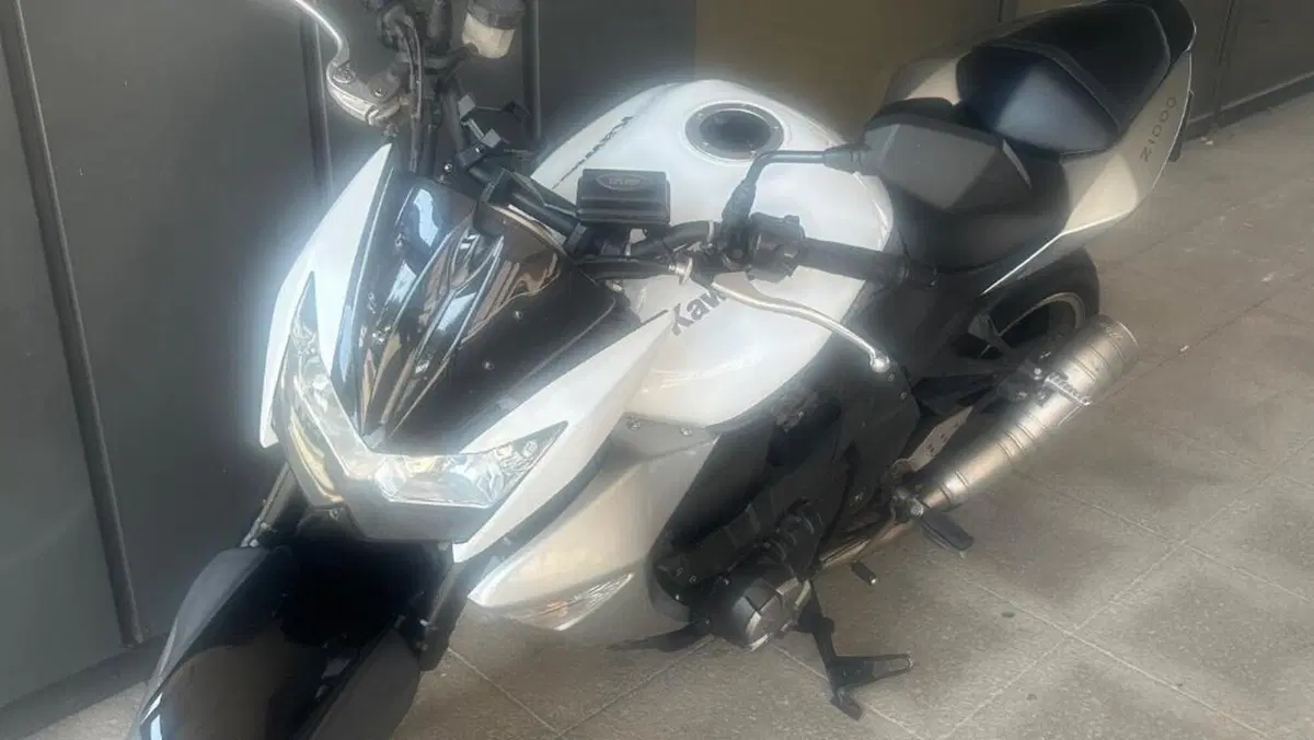 Kawasaki Z 1000 (2007 - 09) 