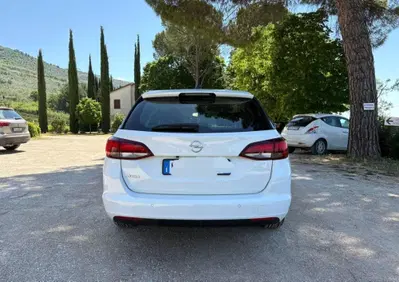 Opel Astra Station Wagon 1.5 CDTI 122 CV S&S AT9 Sports Business Eleg. (4)