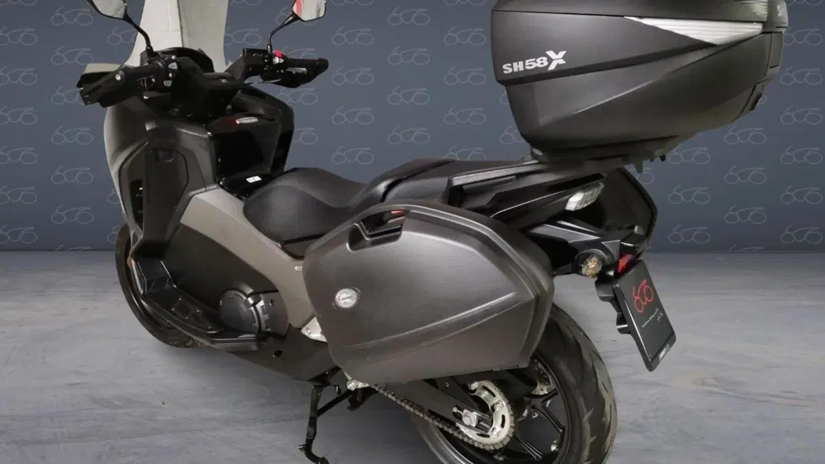 Honda Integra 750 DCT (2016 - 17)  (4)