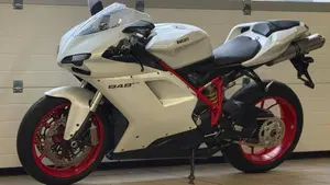 Ducati 848 EVO (2010 - 12)  (2)