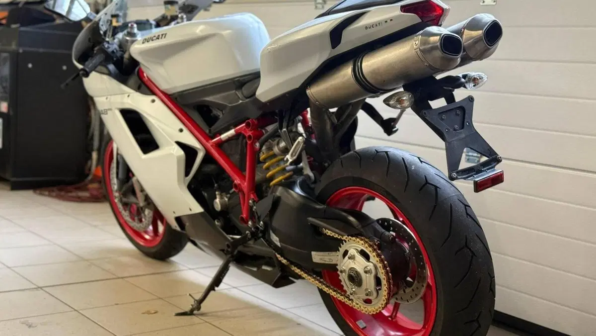 Ducati 848 EVO (2010 - 12)  (4)