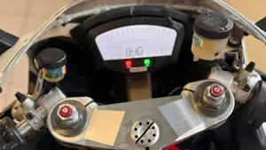 Ducati 848 EVO (2010 - 12)  (9)