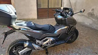 Honda Forza 750 DCT Urban (2021 - 24) usata