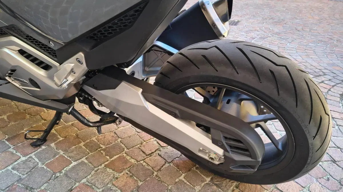 Honda Forza 750 DCT Urban (2021 - 24)  (4)
