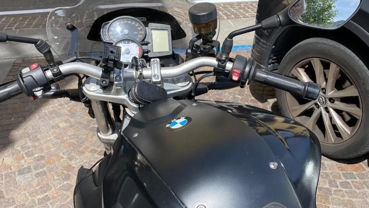 Bmw F 800 R (2009 - 11)  (4)
