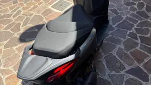 Piaggio Beverly 310 S (2025 - 26)  (8)