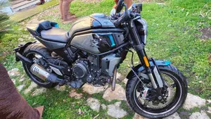 CFMOTO 700CL-X Sport (2022 - 26)  (3)