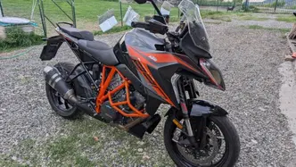 KTM 1290 Super Duke GT (2021) usata