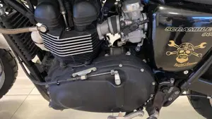 Triumph Scrambler (2006 - 17)  (6)