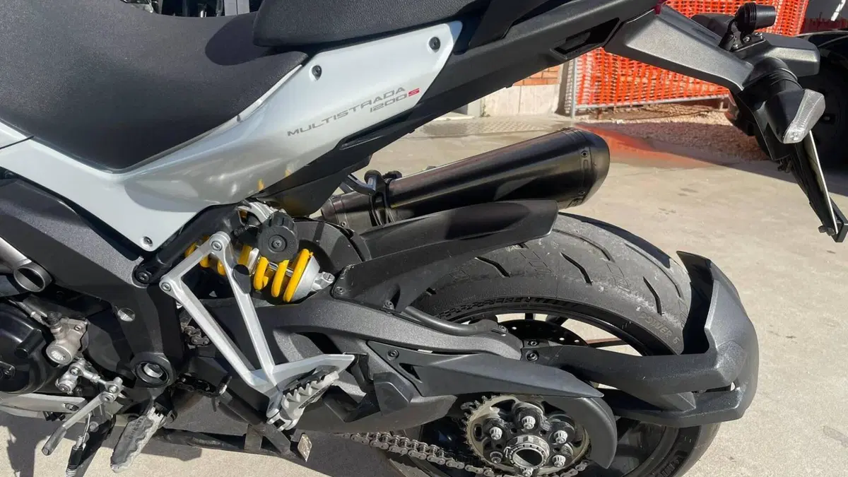 Ducati Multistrada 1200 ABS (2010 - 12)  (6)