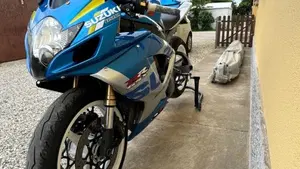 Suzuki GSX R 600 (2006 - 07)  (4)