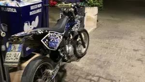Betamotor RR 125 4T Motard (2006 - 11)  (4)