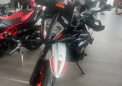 KTM 890 SMT (2023 - 25) - Annuncio 10014514
