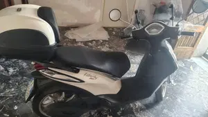 Piaggio Liberty 125 3V ABS (2021 - 24)  (4)