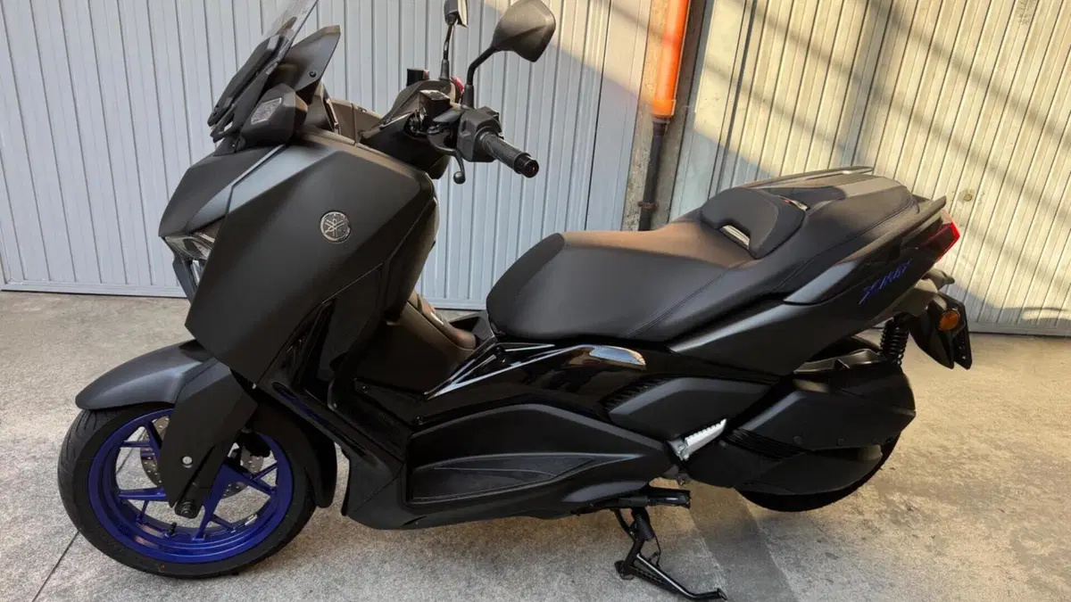 Yamaha X-Max 300 (2025 - 26) 