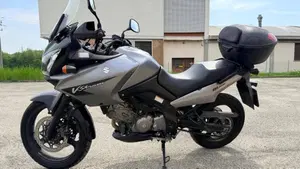 Suzuki V-Strom 650DL (2006 - 07)  (3)