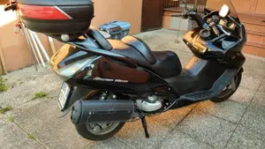 Honda Silver Wing 600 (2001 - 05)  (2)