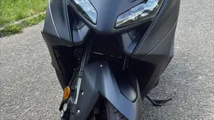 Yamaha T-Max 560 (2022 - 24)  (8)