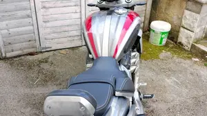 Triumph Rocket 3 R (2021 - 24)  (2)
