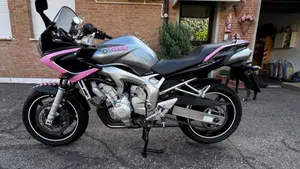 Yamaha FZ6 Fazer (2004 - 07) 