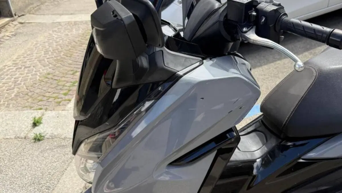 Honda Forza 300 Limited Edition ABS (2020)  (4)