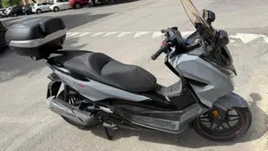 Honda Forza 300 Limited Edition ABS (2020)  (6)