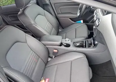 Mercedes-Benz Classe B 200 d Automatic Premium (4)