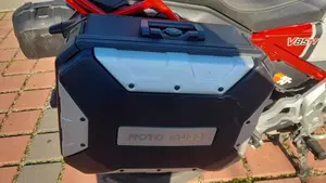 Moto Guzzi V85 TT Evocative Graphics (2019 - 20)  (7)