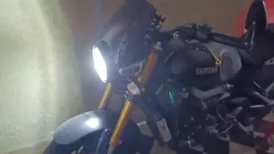 Yamaha XSR 900 ABS (2016 - 20)  (6)