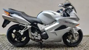 Honda VFR 800 ABS (2002 - 06) 