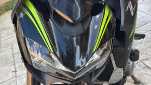 Kawasaki Z 900 (2017 - 18)  (4)