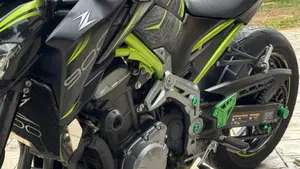 Kawasaki Z 900 (2017 - 18)  (5)
