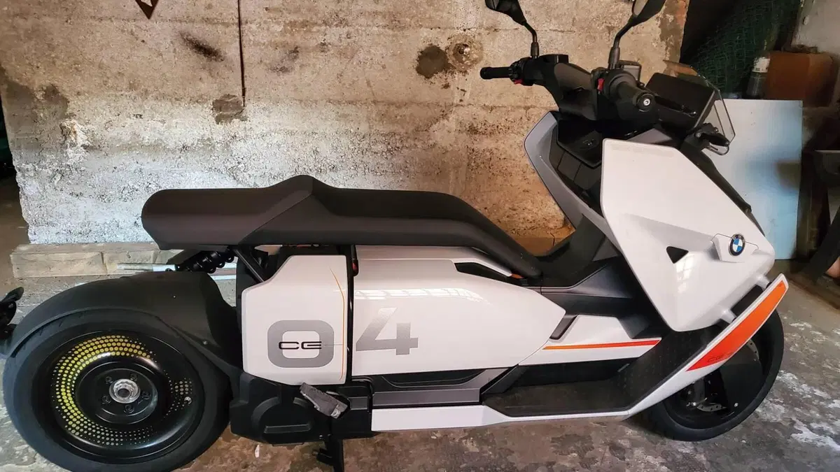 Bmw CE 04 (2021 - 25)  (3)