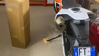 KTM 690 Enduro R (2026) usata