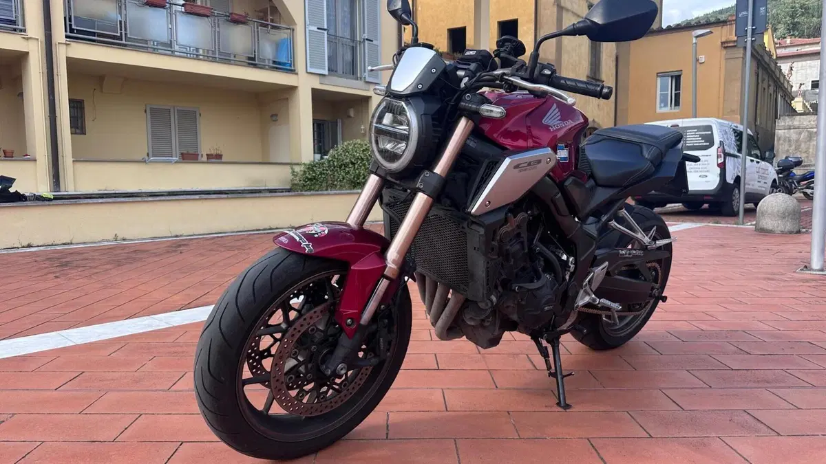 Honda CB 650 R (2021 - 23)  (3)