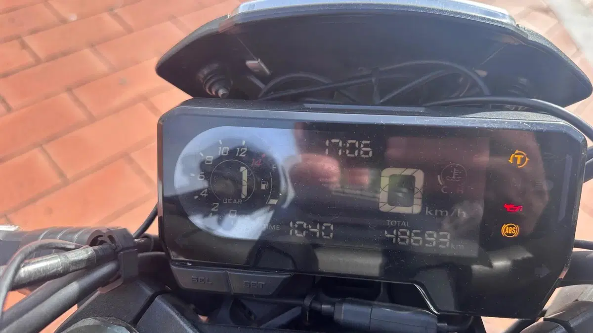 Honda CB 650 R (2021 - 23)  (8)