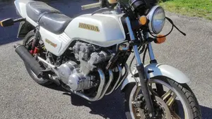 Honda   (2)
