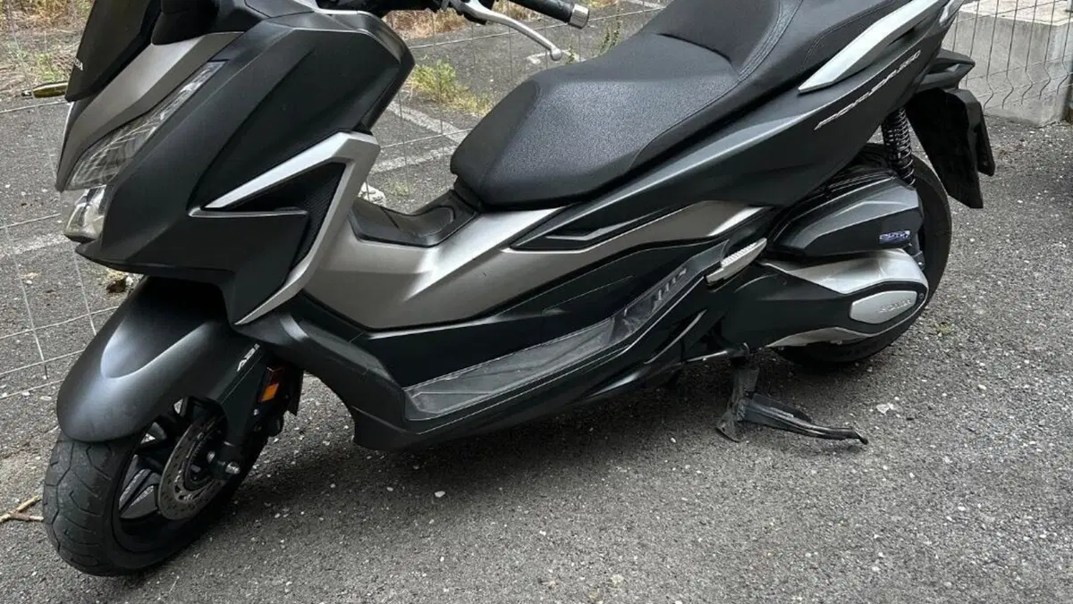 Honda Forza 350 (2022 - 24)  (11)