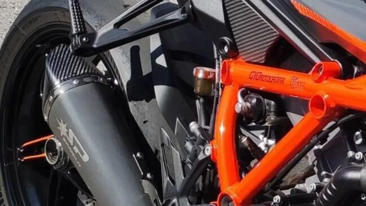 KTM 1390 Super Duke R EVO (2024 - 26)  (4)
