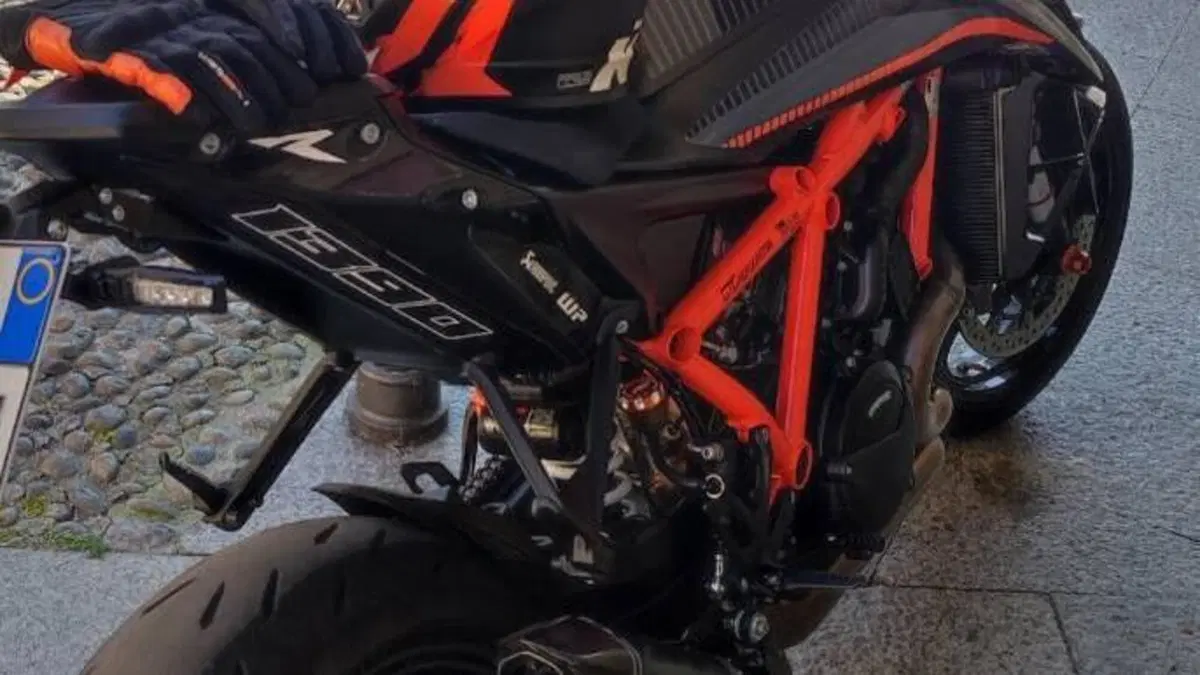KTM 1390 Super Duke R EVO (2024 - 26)  (5)