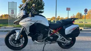 Ducati Multistrada V4 S (2021 - 24)  (2)