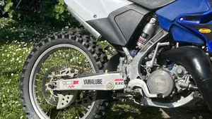 Yamaha YZ 125 (2006)  (3)