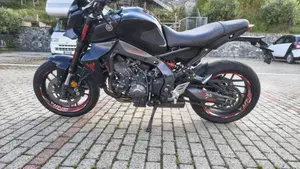 Yamaha MT-09 (2021 - 23)  (3)