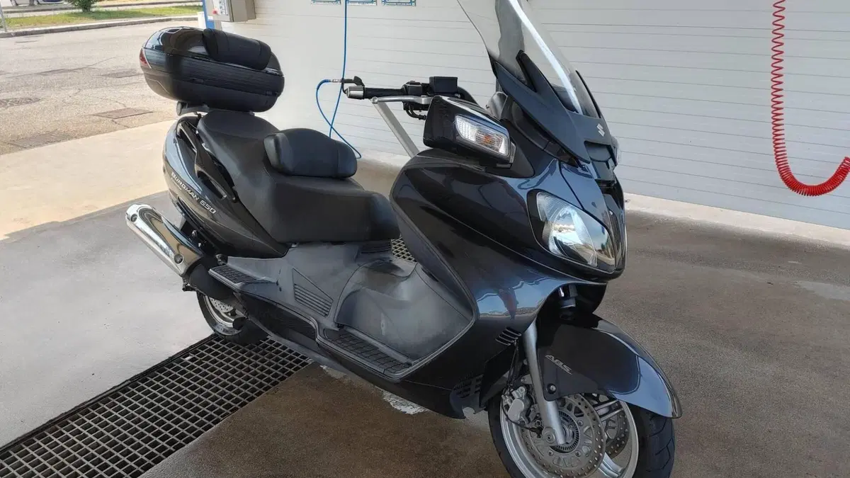 Suzuki Burgman AN 650 Executive ABS (2006 - 12) 