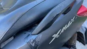 Yamaha X-Max 250 (2010 - 13)  (8)