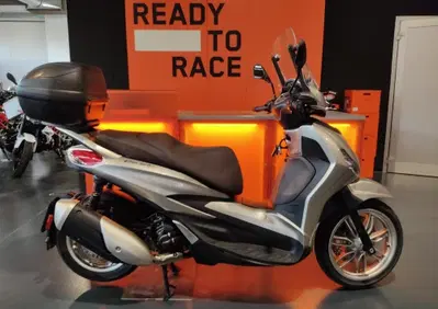 Piaggio Beverly 300 Hpe (2021) - Annuncio 10015287