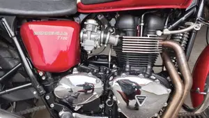 Triumph Bonneville T100 (2008 - 16)  (3)